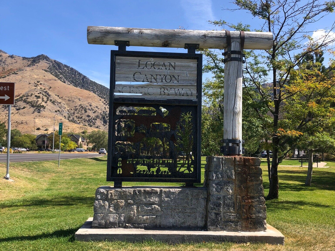 Logan Canyon Scenic Drive景点图片