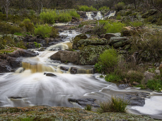 The Falls Waterfalls-Clifton Grove必去景点