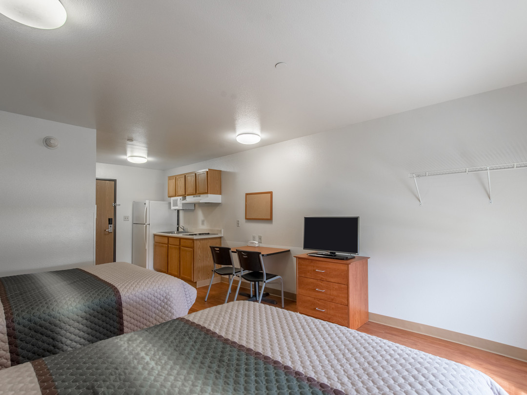 HomeTowne Studios Columbus主图