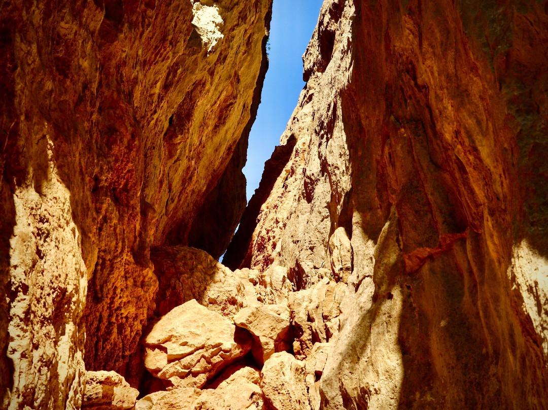 Area Archeologica del Monte Tiscali-Dorgali必去景点
