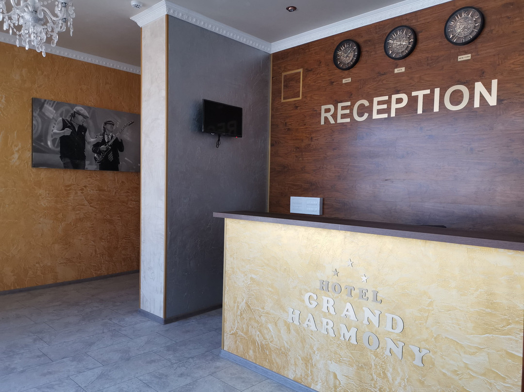 Hotel Restorant Grand Harmoby