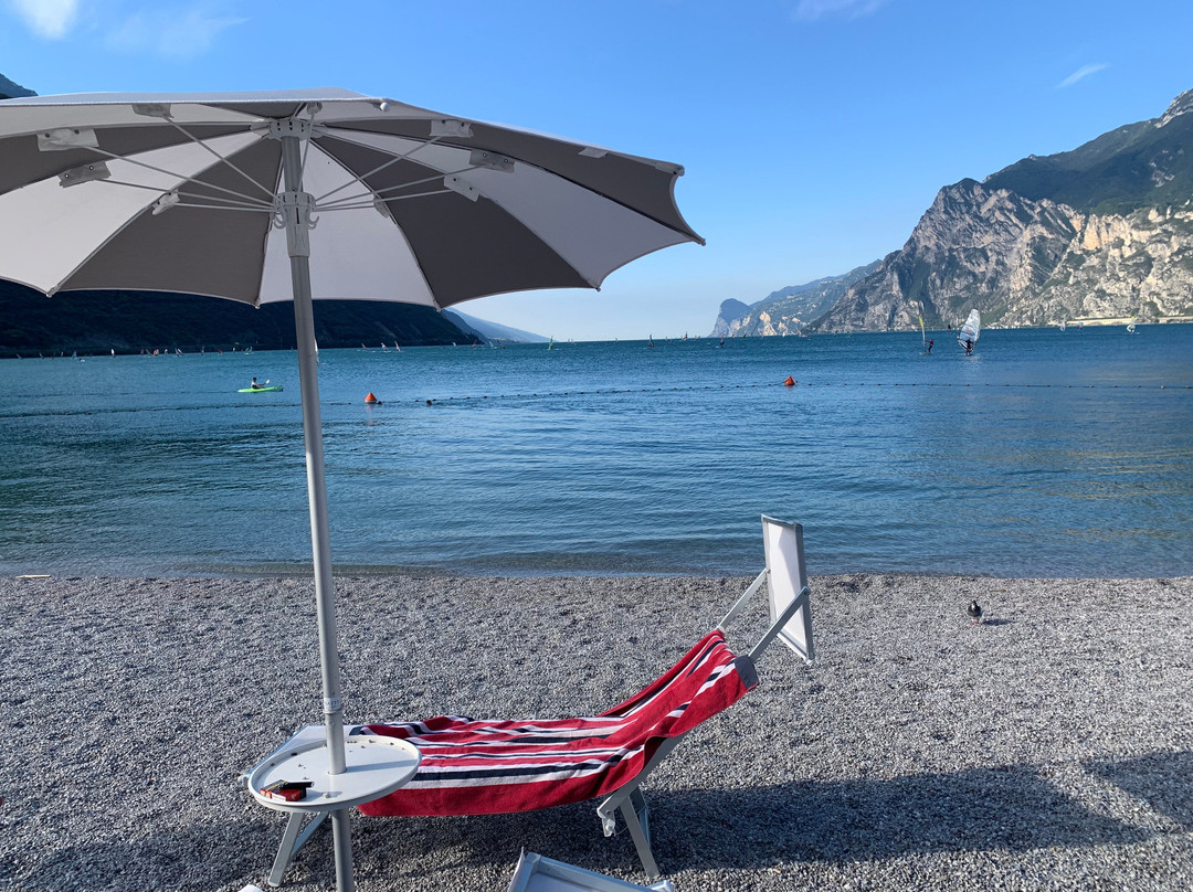 Torbole beach景点图片