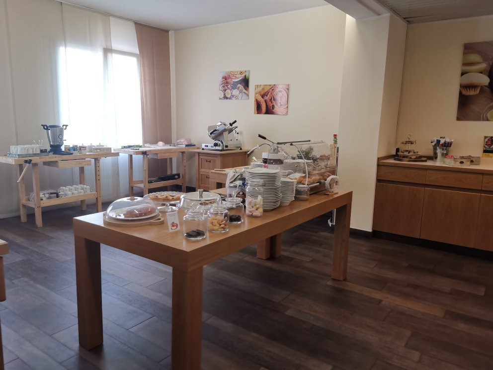 努欧伏米拉莫堤酒店主图