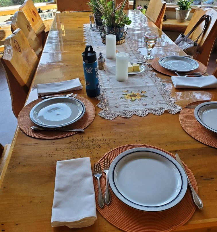 The High Country Inn主图