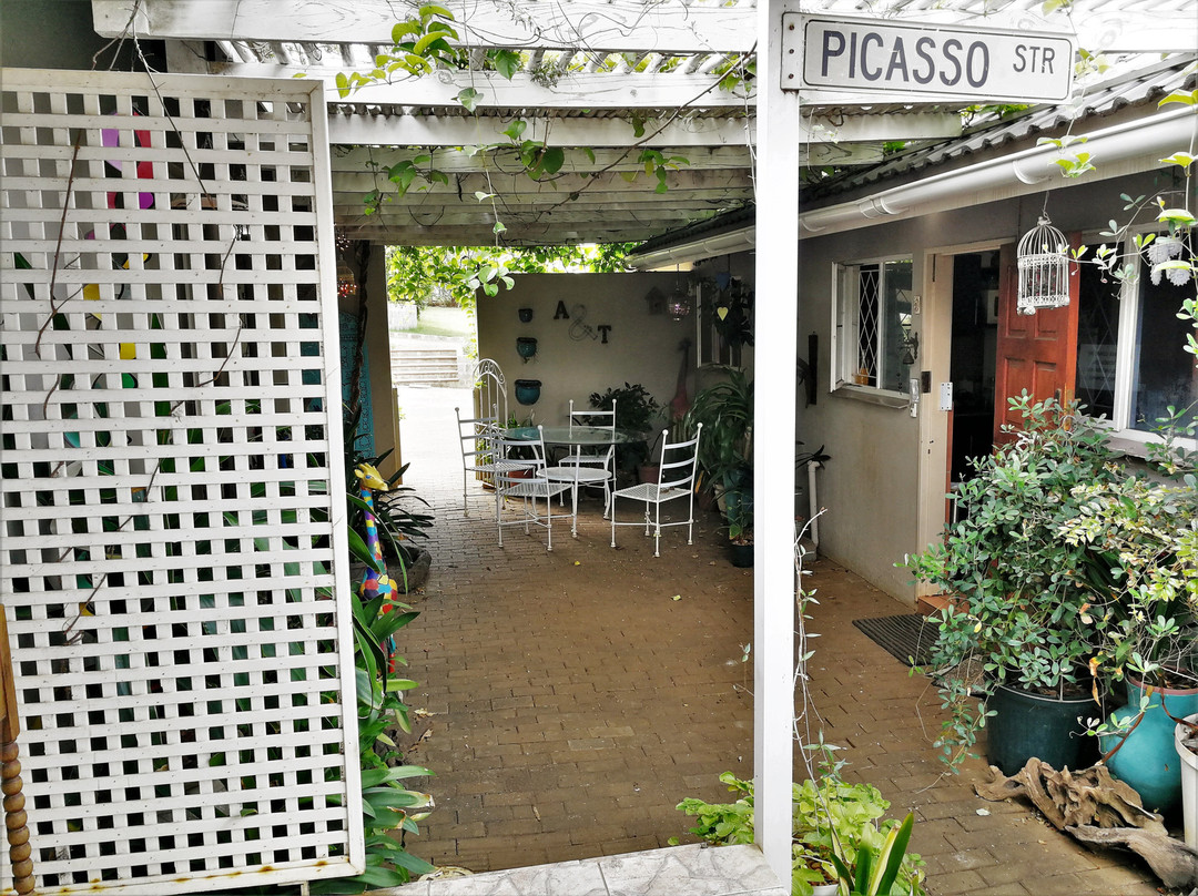 The Fever Tree Guest House主图