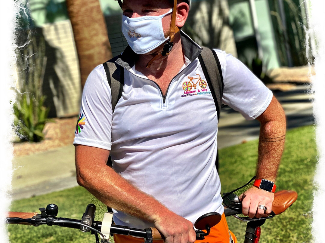 Modern & More Bike Tours Palm Springs-棕榈泉市必去景点