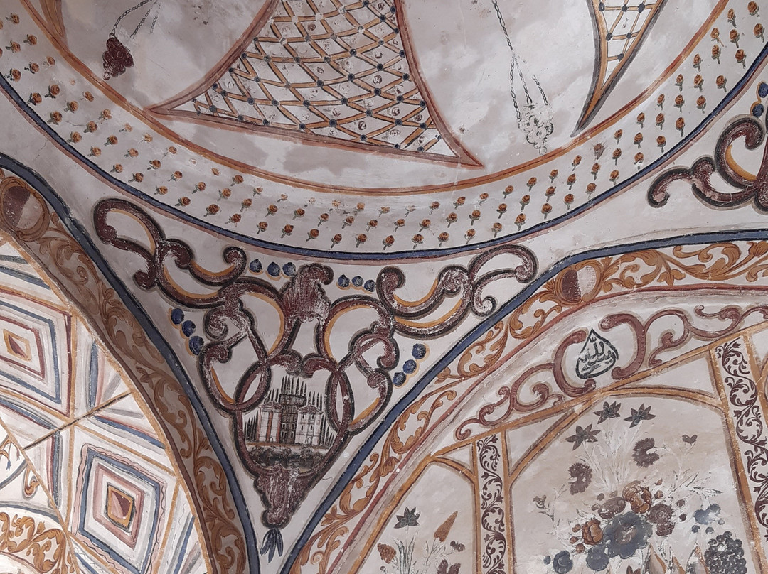 Carullah Bin Suleyman Cami-Kula必去景点