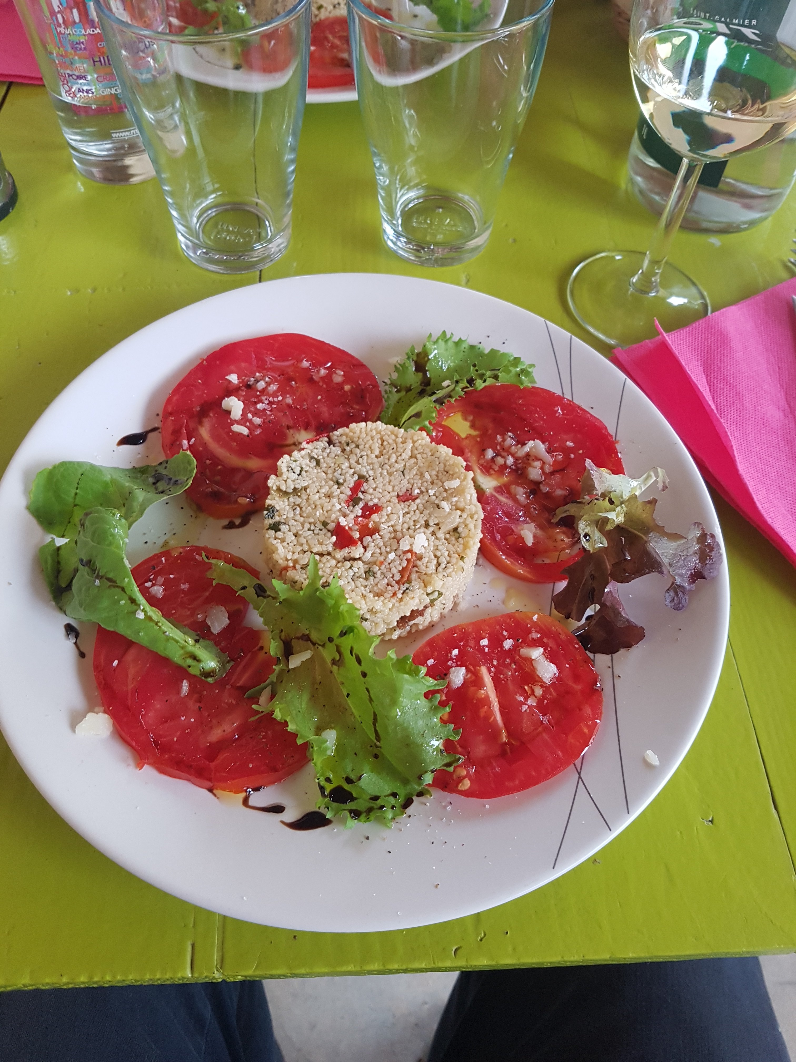 Logis Hôtel les Aubépines-餐饮