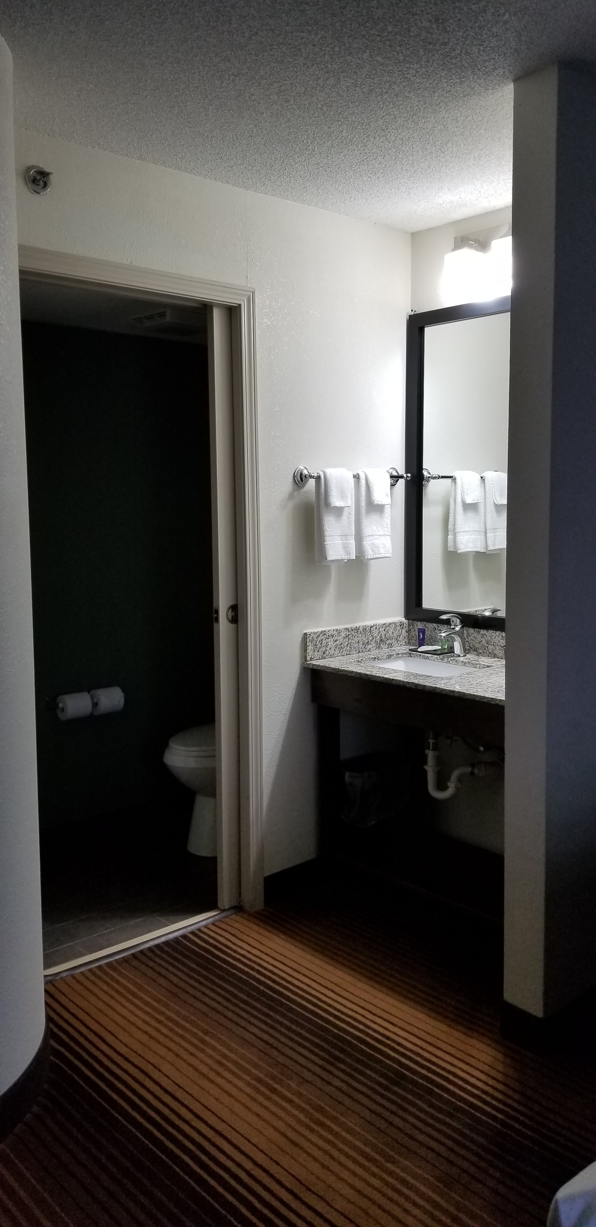 Sleep Inn & Suites Kingsport Tricities Airport-浴室