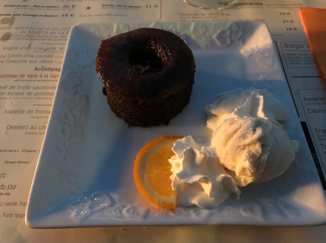 霍涅地区酒店主图