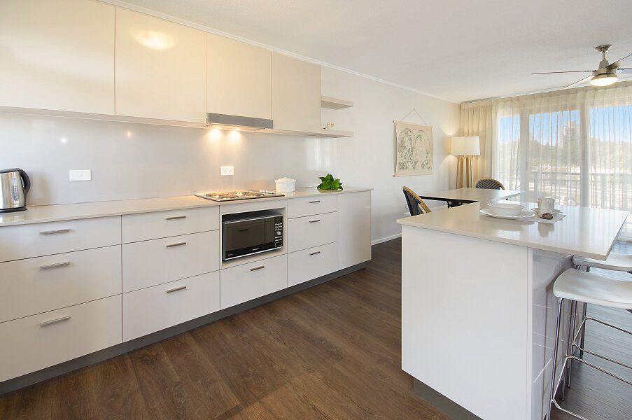 Golden Leaf Apartments