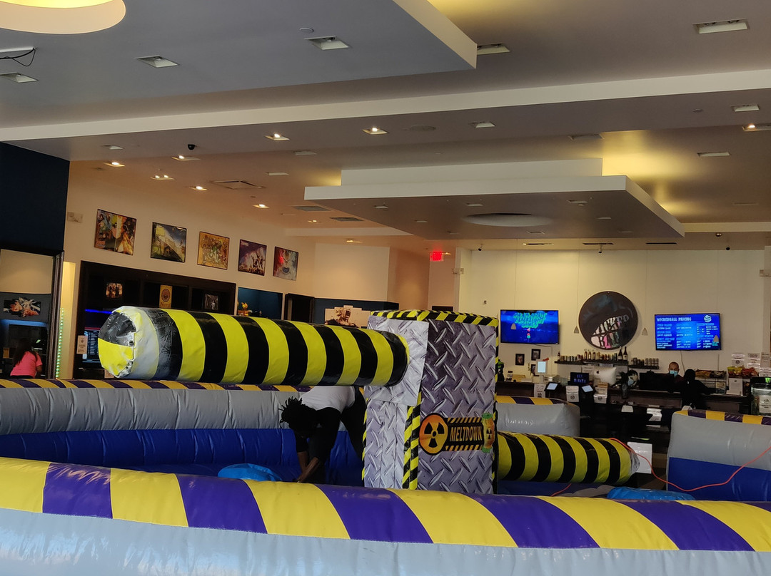 WickedBall Chicago-伦巴第必去景点