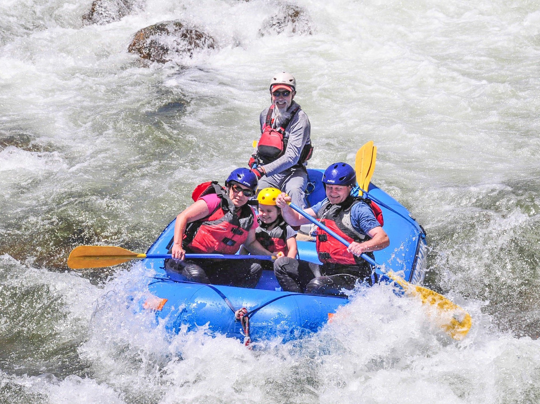 Downstream Adventures景点图片