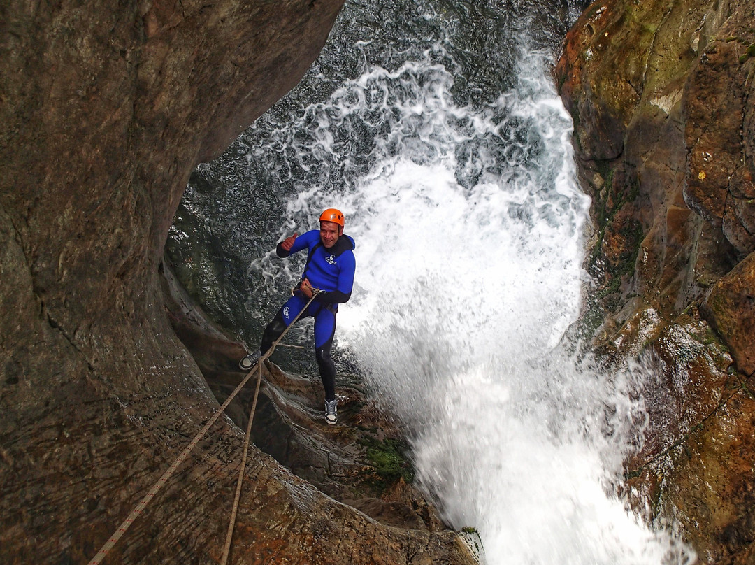 Eaux live canyon景点图片