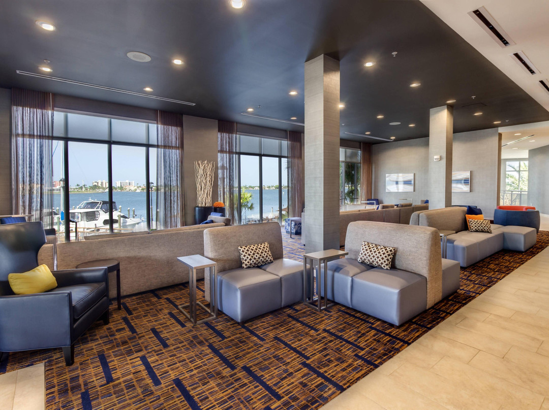 Courtyard by Marriott St. Petersburg Clearwater/Madeira Beach主图