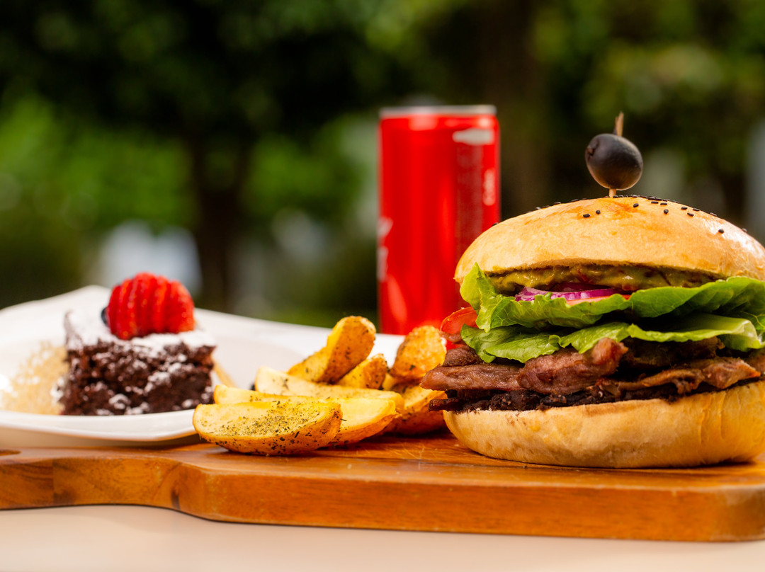 Horizon Hotel & Convention Center主图