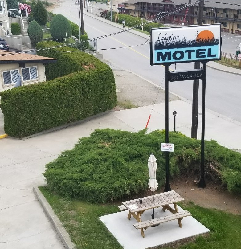 Lakeview Motel & Suites主图