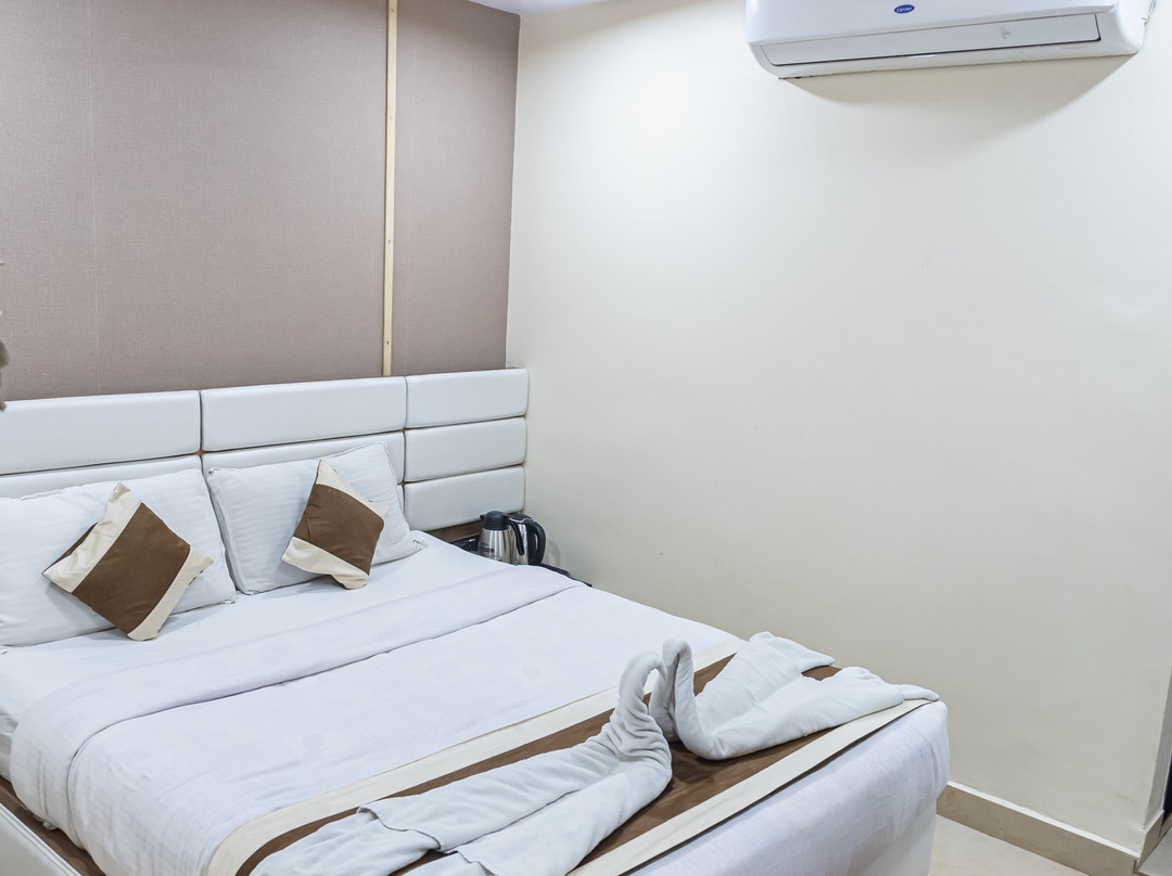 Hotel Ganesh Bhavan主图