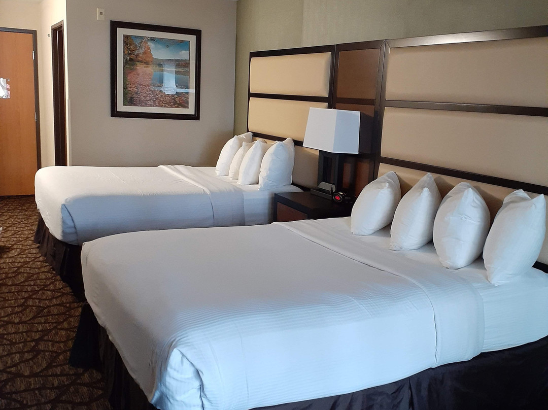 Best Western Plus Vancouver Mall Dr Hotel & Suites主图