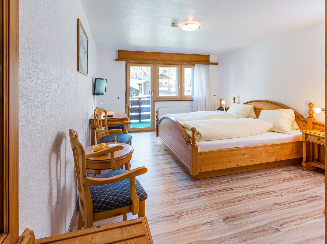 Hotel Blinnenhorn主图
