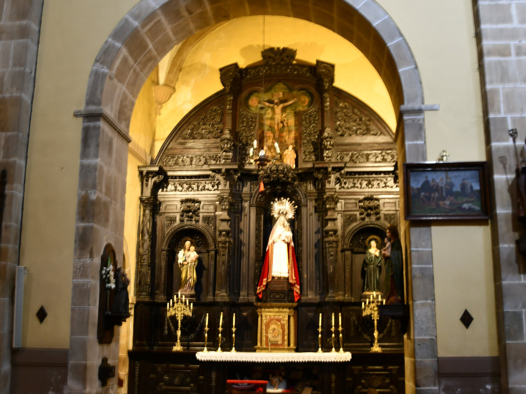 Iglesia de Santa Maria de Sabada-Lastres必去景点