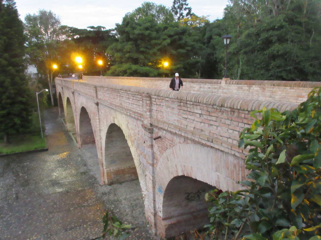 Puente del Humilladero景点图片