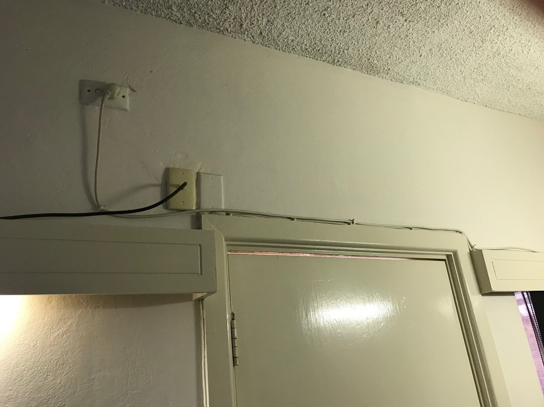 因弗雷尔汽车旅店主图