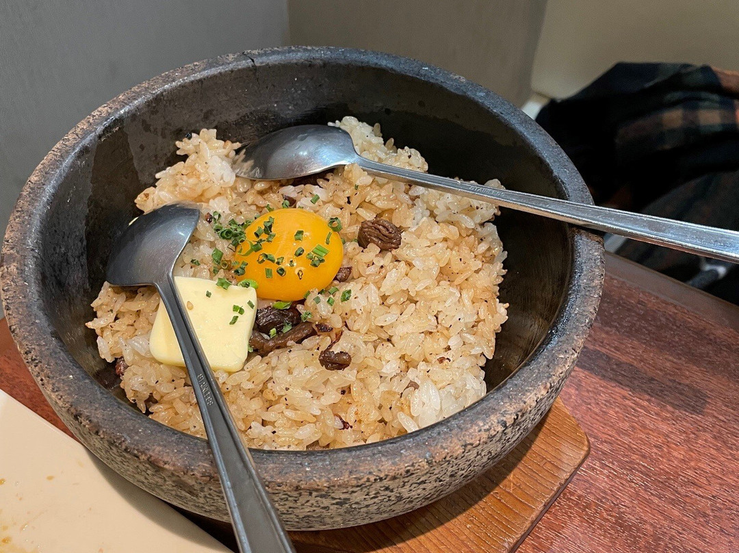 Bull's Cafe 中野新橋店