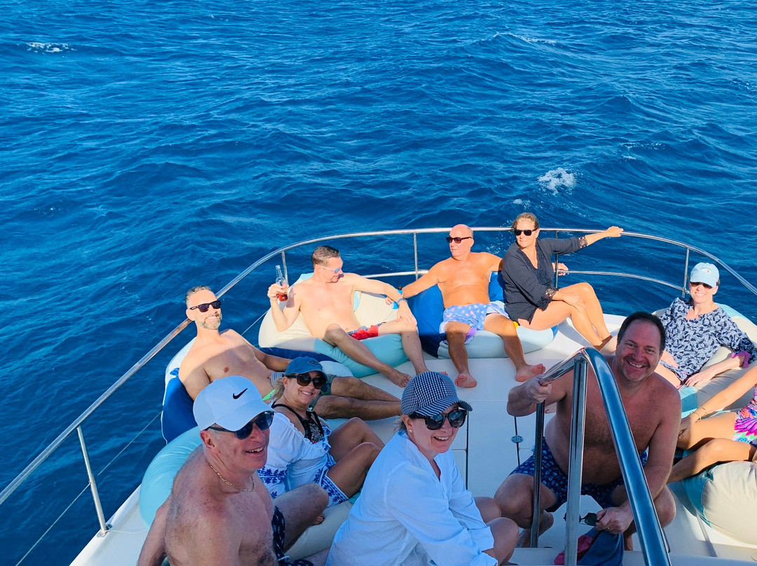 CaptainJo Boat Charter-格兰德凯斯必去景点