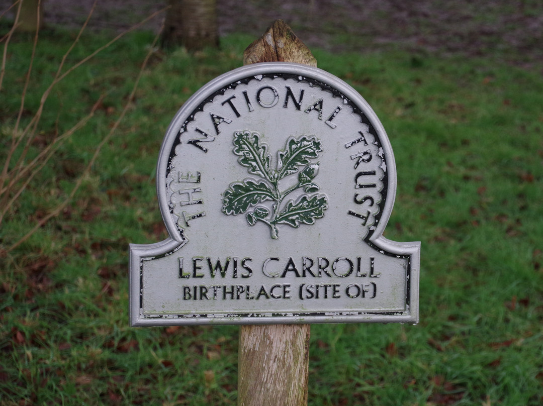 Lewis Carroll's Birthplace景点图片