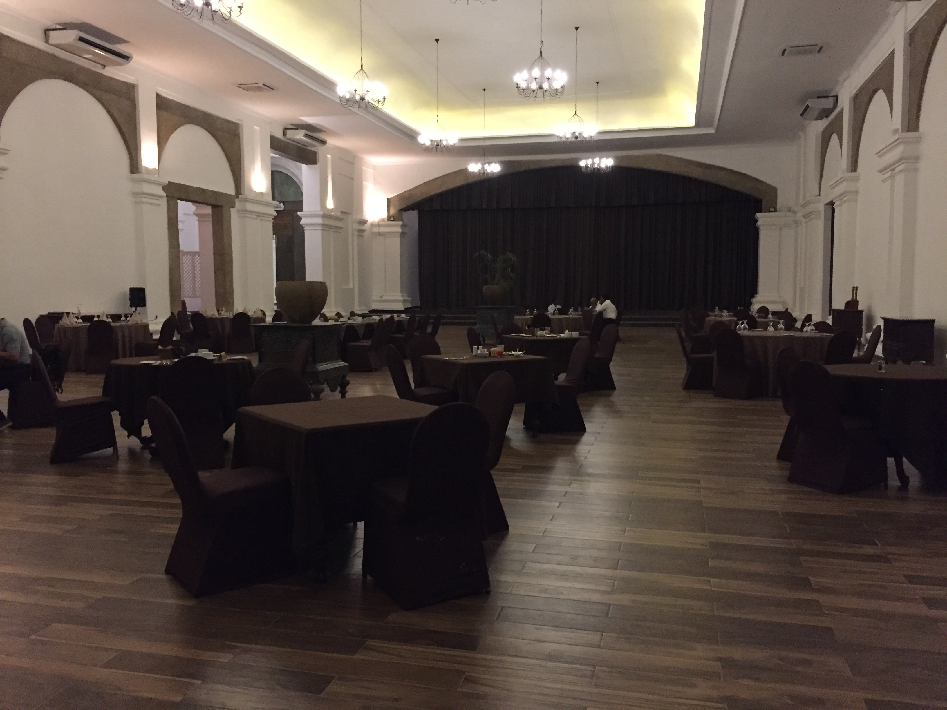棕榈花园村酒店-餐饮