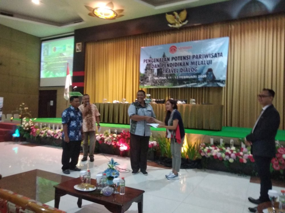 Puri Perdana Hotel主图