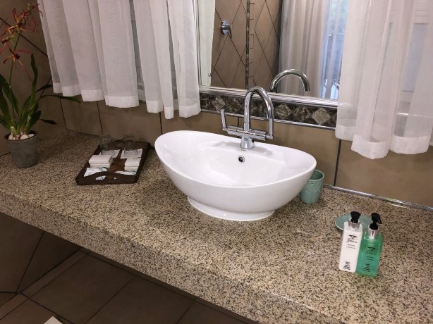 艾玛蒂耶尼旅馆-浴室