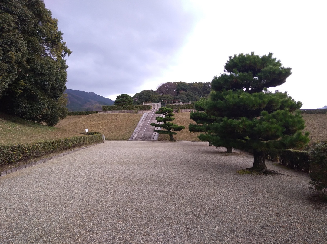 Mausoleum of Emperor Sujin-天理市必去景点