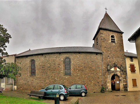 Église Saint-Pierre de Chabanais-Chabanais必去景点