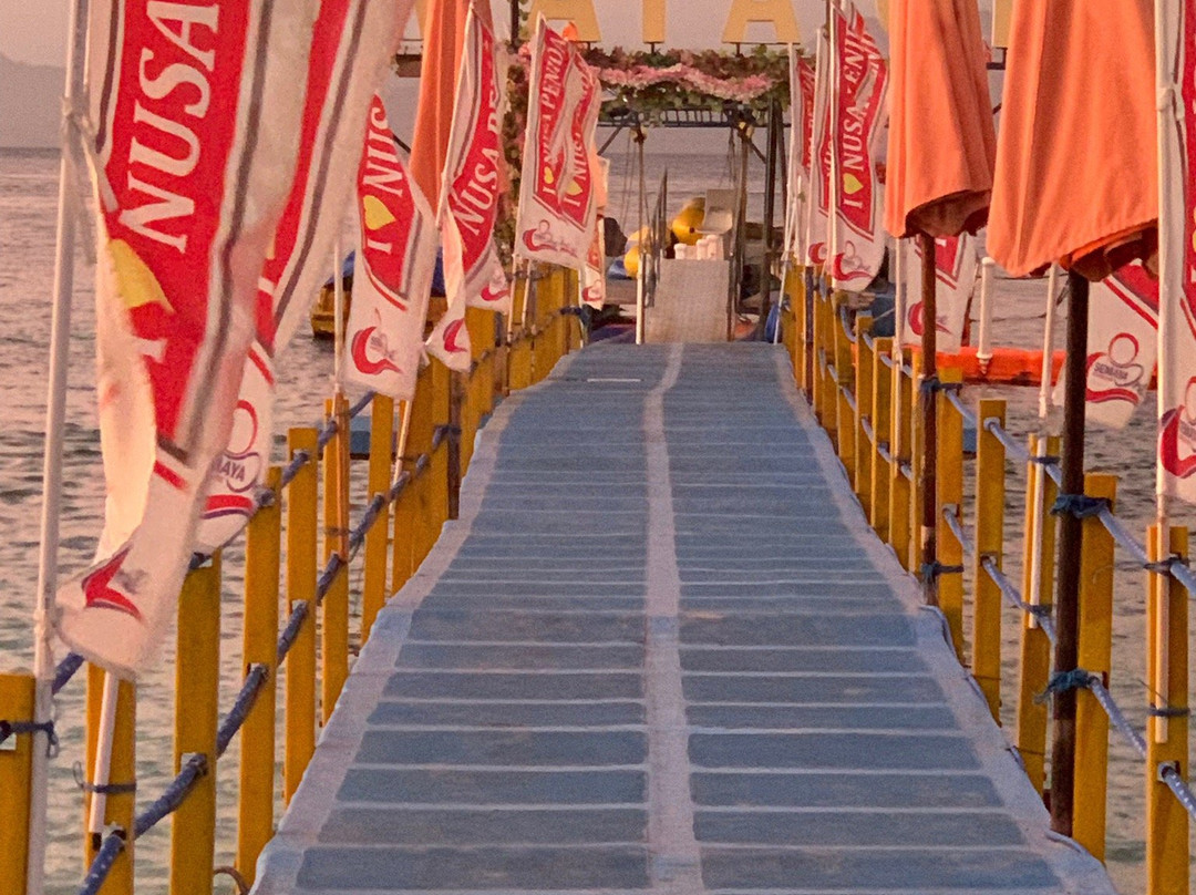 Pi Karya Beach主图