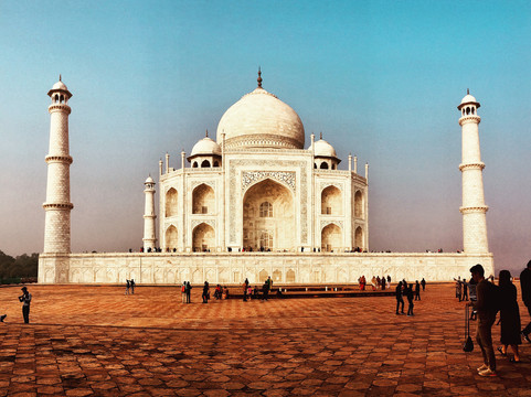 Keeper Landwey-阿格拉必去景点