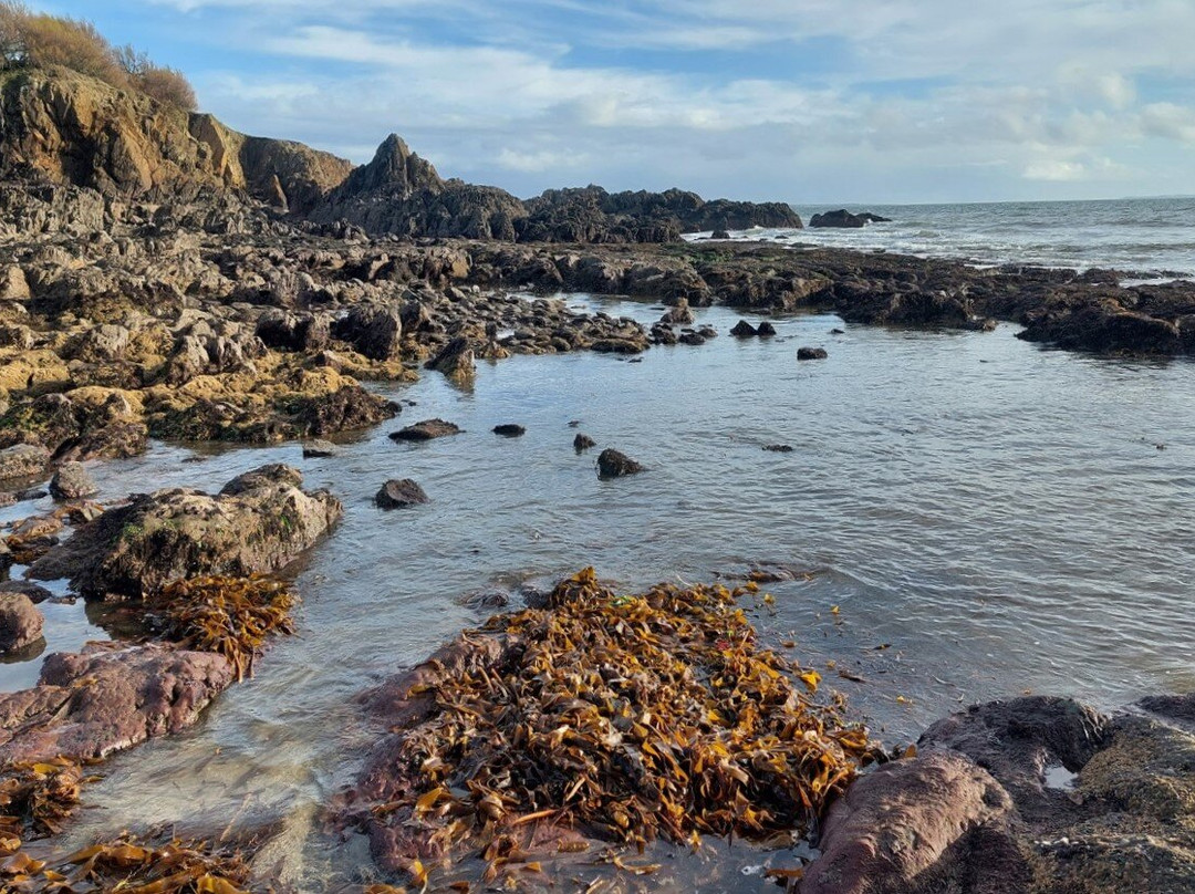 Le Pouldu Et La Roche Percée