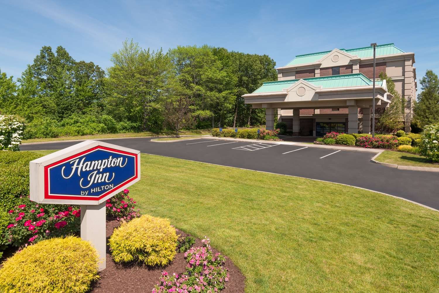 Hampton Inn Hartford/airport-官方