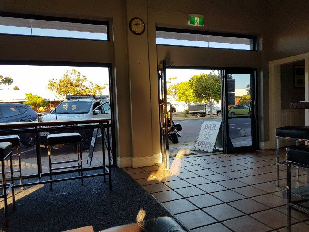 Royal Exchange Hotel主图