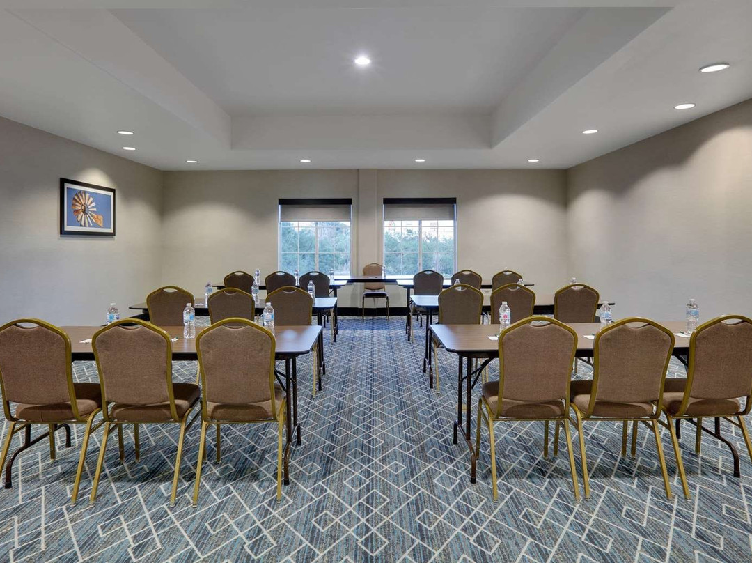 La Quinta Inn & Suites by Wyndham Big Spring主图