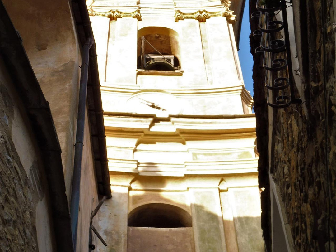 Chiesa di San Bernardo Abate-Pietrabruna必去景点