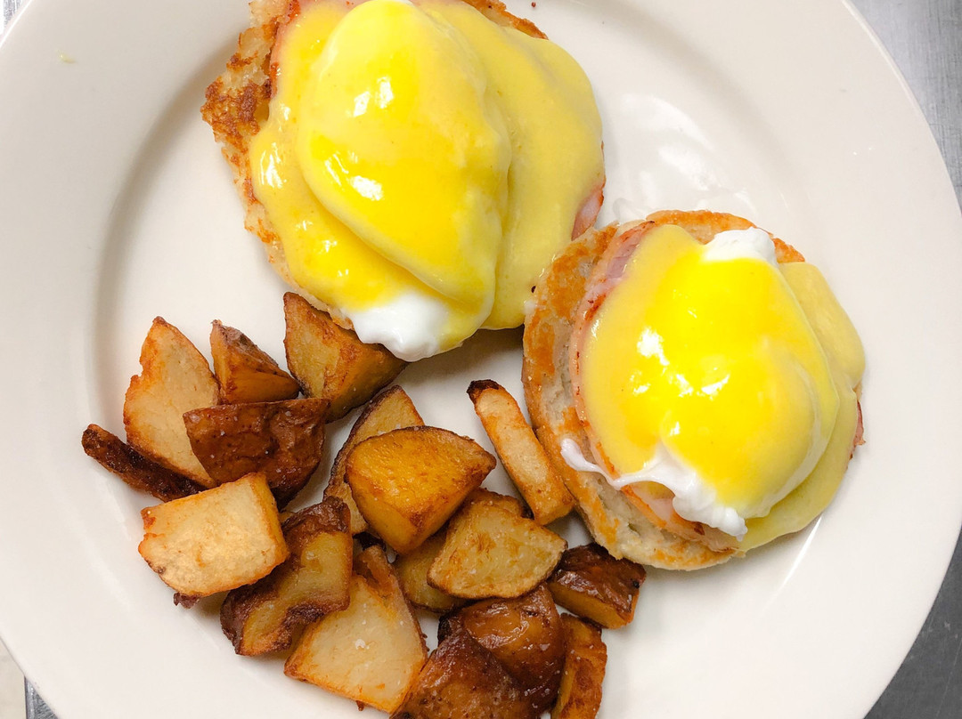 The Broken Egg Diner