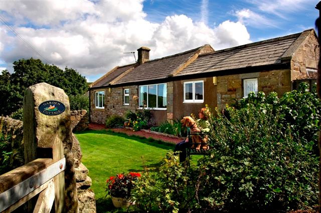 Lumbylaw Cottages
