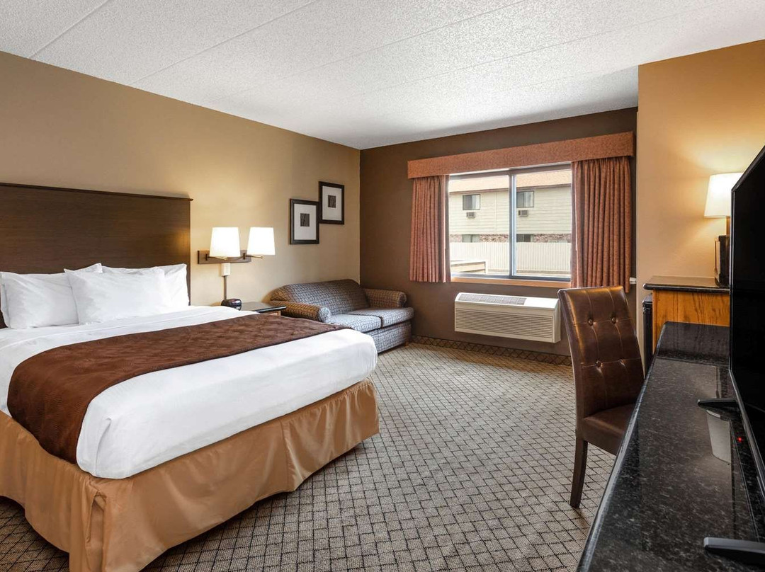 AmericInn by Wyndham Hartford WI主图