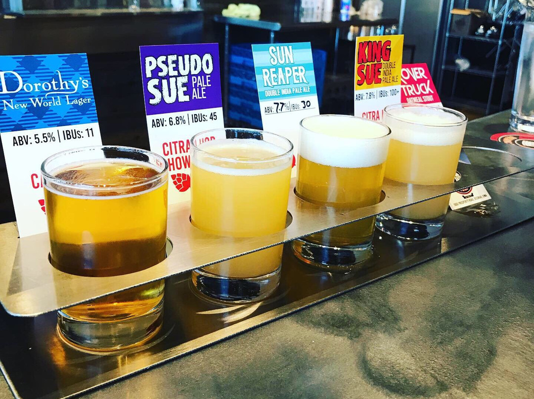 Toppling Goliath Brewing Company景点图片