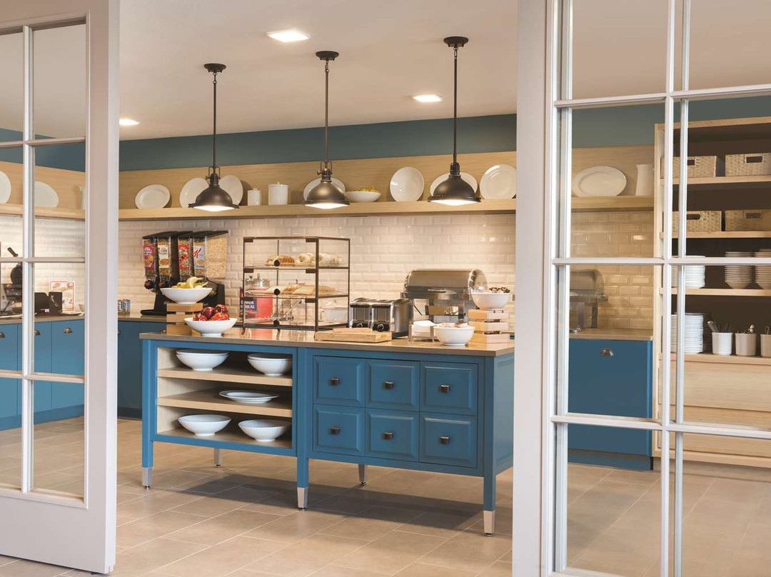 Country Inn & Suites by Radisson, Lawrence, KS主图