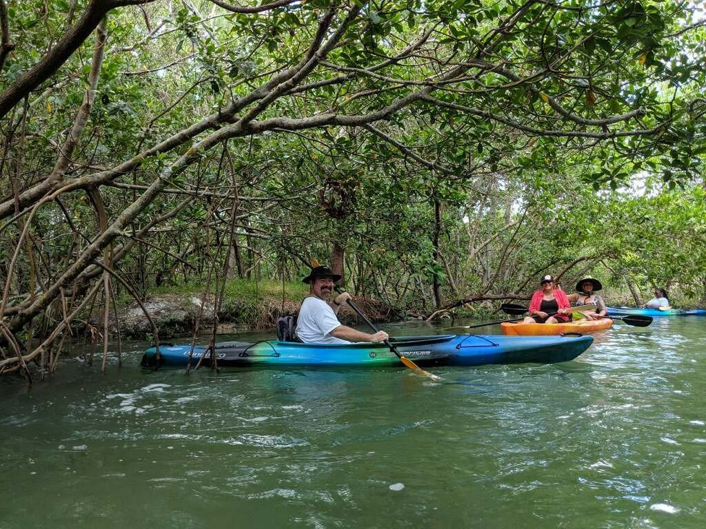 Adventure Kayak Outfitters景点图片