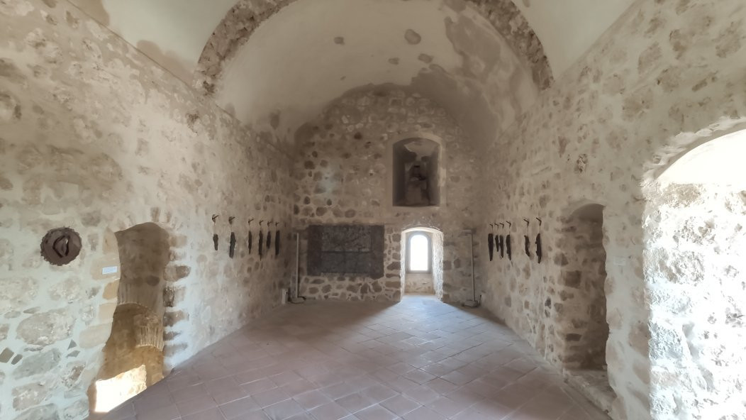 Arab Castle-Olvera必去景点