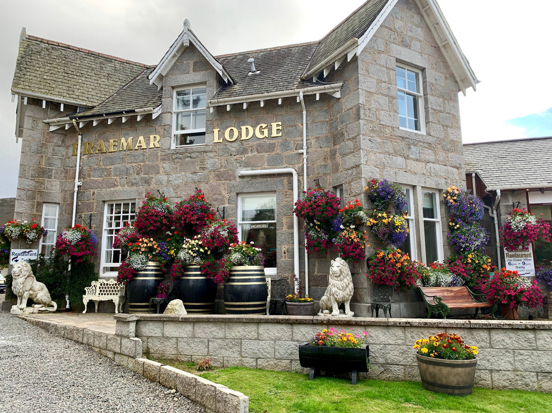 Braemar Lodge Cabins主图